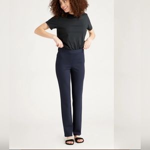 Quince Women's Ultra-Stretch Ponte Straight Leg Navy Pants. Size: M Petite